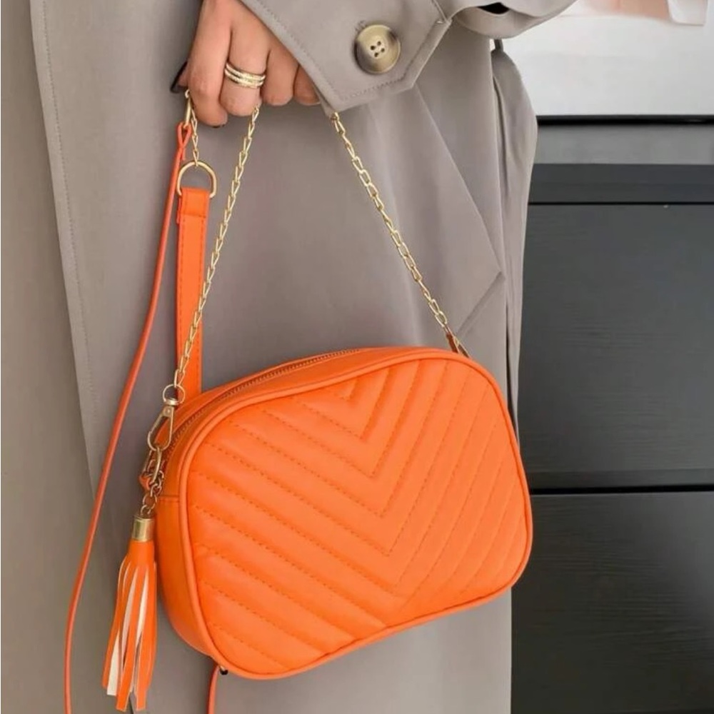 Luxe Vegan Leather Small chain crossbody shoulder bag - Picture 1 of 16